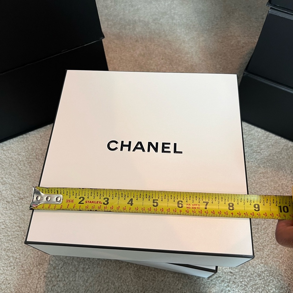 CHANEL, empty boxes, small square box